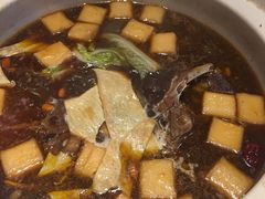 -亿诣蝎府炸酱面羊蝎子火锅(酷车小镇店)