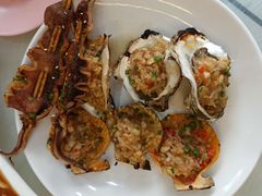 -覃记海鲜美食餐厅