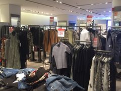 -ZARA(万达广场二七店)