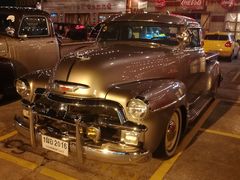 -席娜卡琳火车铁道夜市