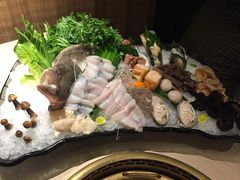 -余欢领鲜火锅(新街口店)