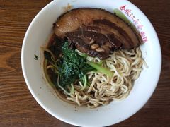 大肉面-泰顺江南春面馆