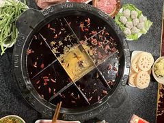 -邓莽子老火锅(中兴路总店)
