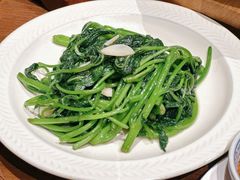红薯叶-肆海小川菜酒馆Wine Bistro (青年路店)