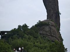 -磬锤峰森林公园