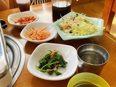 -亲昵春川鸡排(韩国美食街店)