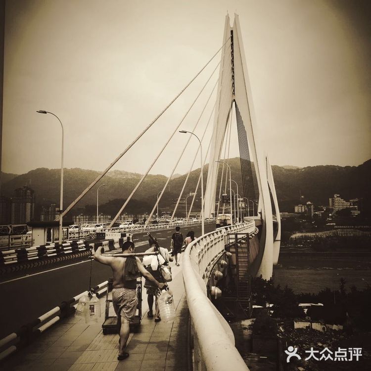 小伙伴拍的还是很不错的