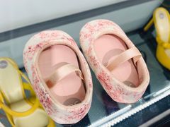 -CHARLES&KEITH(1234space店)