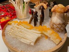 菌菇拼盘-领鲜天下·焗海鲜·花胶鸡(天目里店)