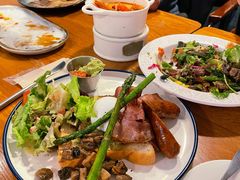 培根香肠鳄梨酱水波蛋-AFS Cafe & Canteen(闽江二路店)
