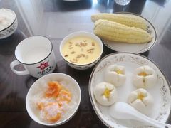 -爱的果实月嫂育婴师(世纪东方店)