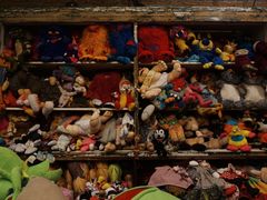 -席娜卡琳火车铁道夜市