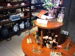 -新华书店(印象城店)