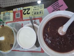 -黄师奶甜品店