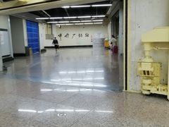-人民广场(地铁站)