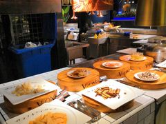 自助取餐区-V-ONE西雅图海鲜自助餐厅(仓山万达广场店)