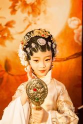 -唐小主古装儿童摄影馆·儿童汉服妆造·摄影跟拍