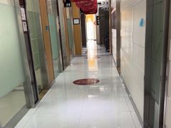 -雅悦齿科(顾村公园店)