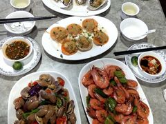 -四川小胡子海鲜(丁村万人海鲜广场店)