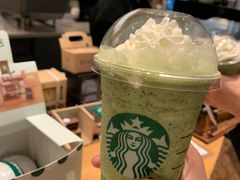 -星巴克臻选(嘉兴海宁银泰城店)