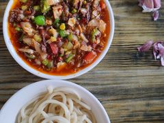 -歹歹的加个面过油肉拌面