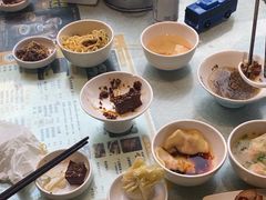 -正一涵老味道名小吃(广汉总店)