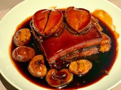 鲍鱼红烧肉-荣轩(新荣记环球金融中心店)