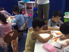 -奇尔思青少儿·语言·艺术·演讲(顾戴路店)