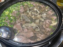 -乐山食古香跷脚牛肉