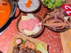 -赵美丽·重庆社区火锅·直营店(火车东站·中豪国际店)