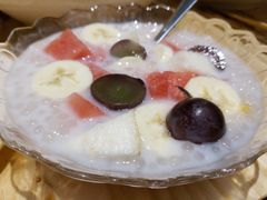 鲜果牛奶西米露-嘉州叶婆婆钵钵鸡(建设路店)