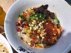 招牌牛肉四合一-黎一碗大碗手工面(城市立方店)