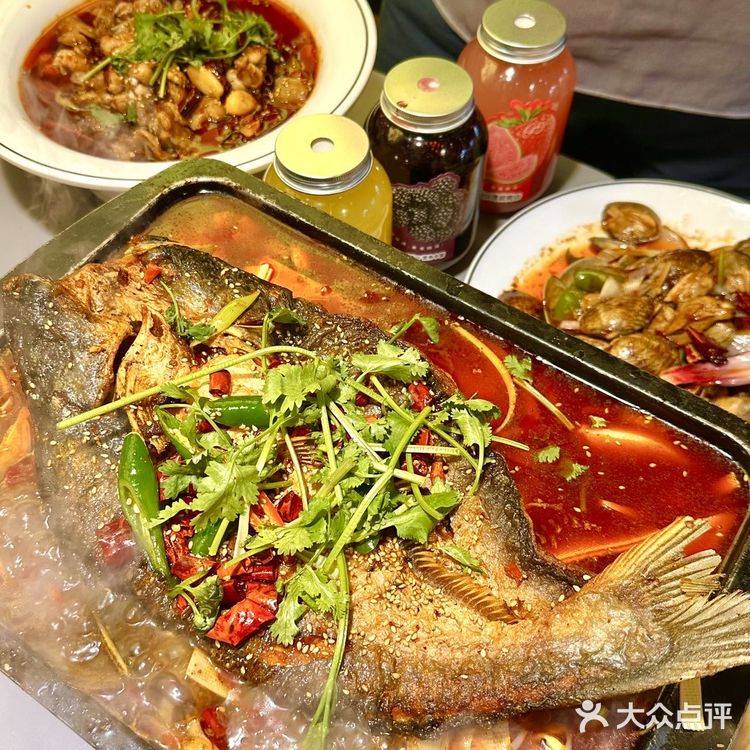 这家东北烧烤真的很好吃！