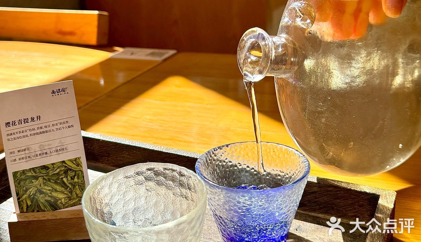 双廊古镇的宝藏阳光漂亮饭☀️太惊艳了