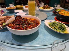 -海派美食·家宴海鲜青岛菜·石锅鲽鱼头(东方城店)