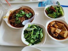 -浦东图书馆读者餐厅