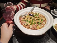 -五谷丰登农家院·地道胶东菜·海鲜烧烤(威海店)