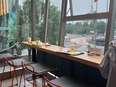 -麦当劳(展览路店)
