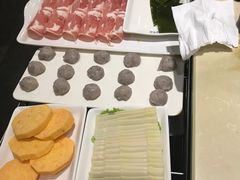 -楼外楼大刀肉传统火锅居(博学路店)