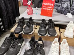 -上品折扣(回龙观店)