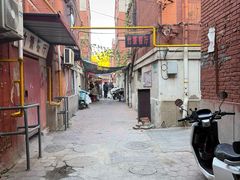 -老婆婆炒饭(小白楼1902欧式风情街店)