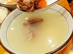 例汤-狮头牌卤味研究所·卤味饭(花城汇南区店)