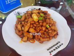 宫保鸡丁-巴渝川菜馆(建设路店)