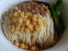 -东三里屯豌杂面