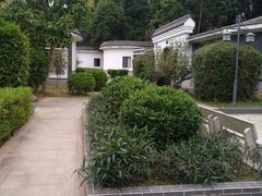 -林丰温泉度假山庄