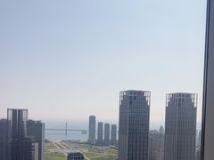 -大连星海皇冠假日酒店