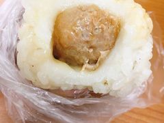 粢饭团-非遗近水楼糕团(景德路店)