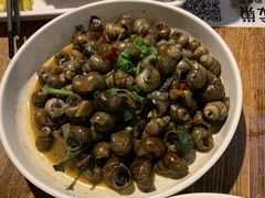 -龙巢盱眙龙虾·牛蛙·烧烤宵夜(八卦岭店)
