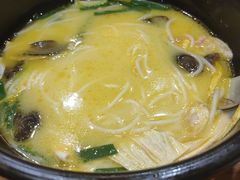 -桥香园过桥米线(国贸店)