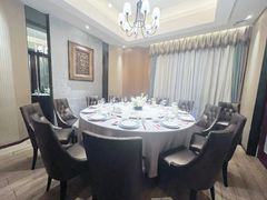 -品悦酒店(三林古镇店)